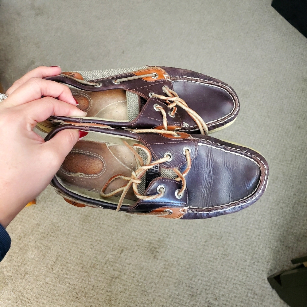 Sperry boat shoes